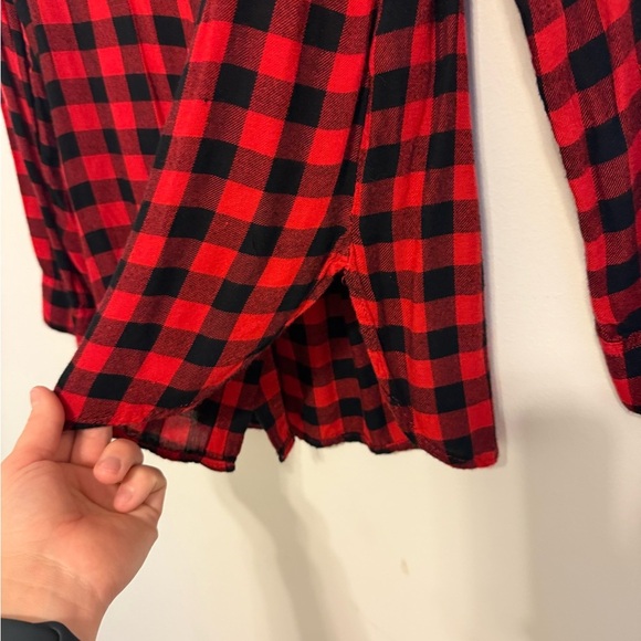 2/$15 Old Navy - Red and Black Plaid Long Sleeve Button Down “Classic Shirt” - Picture 5 of 8